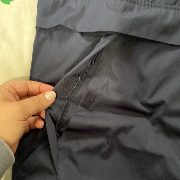 EUC- fantastic rain / windbreaker jacket- pull on - Picture 6 of 16